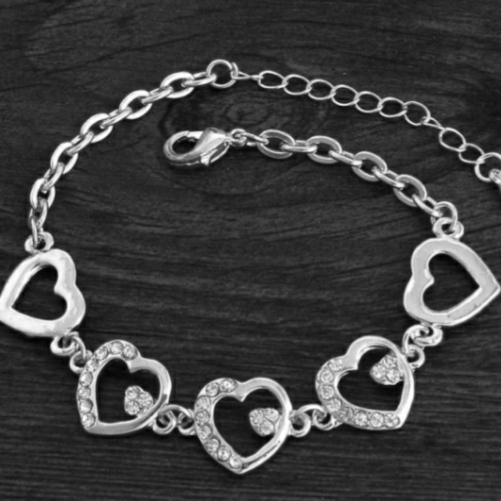 NEW Silver Hearts and Rhinestones Women's Bracelet